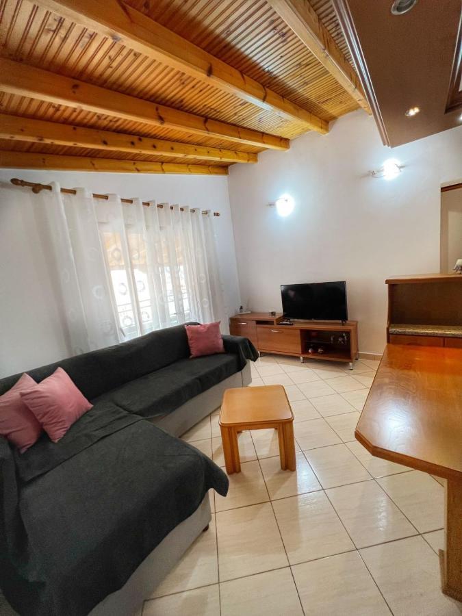Alex Apartments Σαράντα Εξωτερικό φωτογραφία