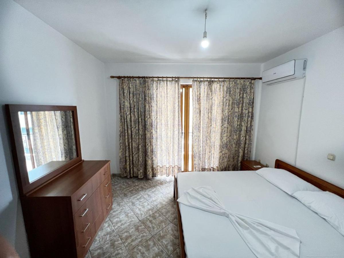 Alex Apartments Σαράντα Εξωτερικό φωτογραφία