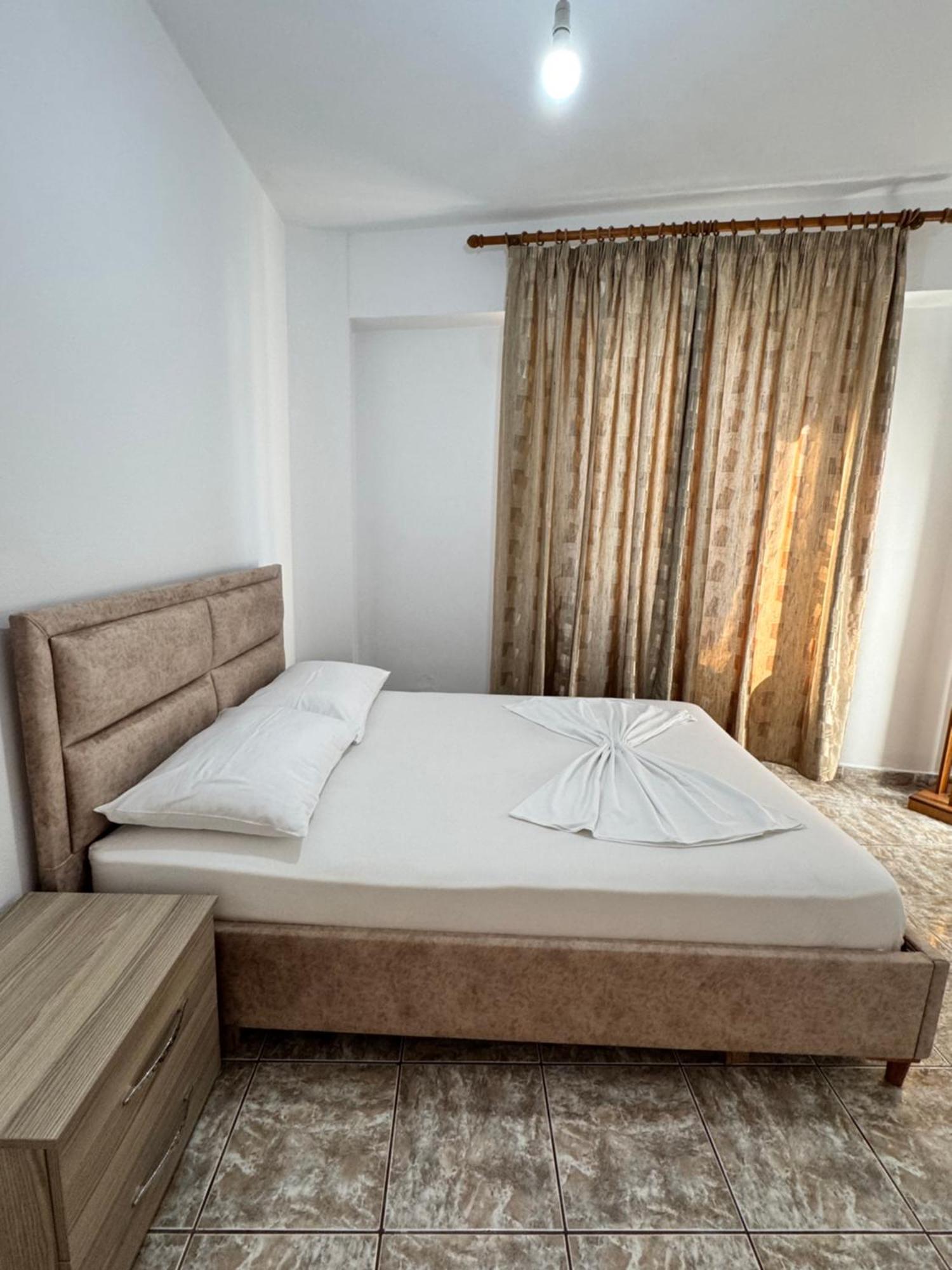 Alex Apartments Σαράντα Εξωτερικό φωτογραφία
