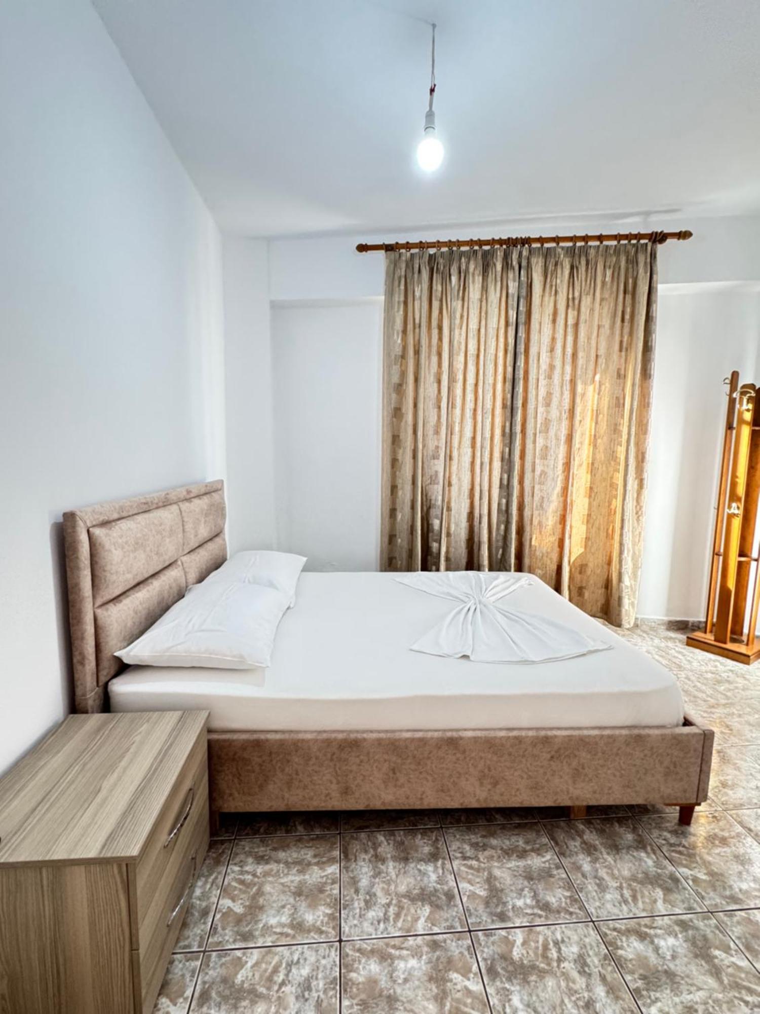 Alex Apartments Σαράντα Εξωτερικό φωτογραφία
